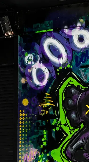 Crown & Companion mural — detail 1